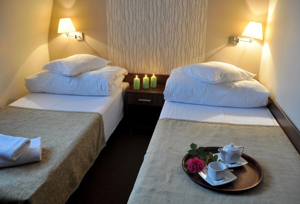 Willa Strzelnica Otel Kościerzyna Oda fotoğraf
