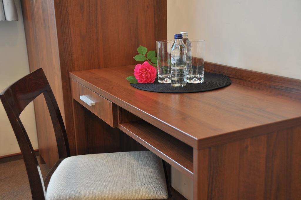 Willa Strzelnica Otel Kościerzyna Oda fotoğraf