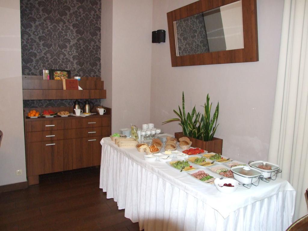 Willa Strzelnica Otel Kościerzyna Dış mekan fotoğraf