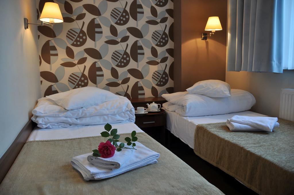 Willa Strzelnica Otel Kościerzyna Oda fotoğraf