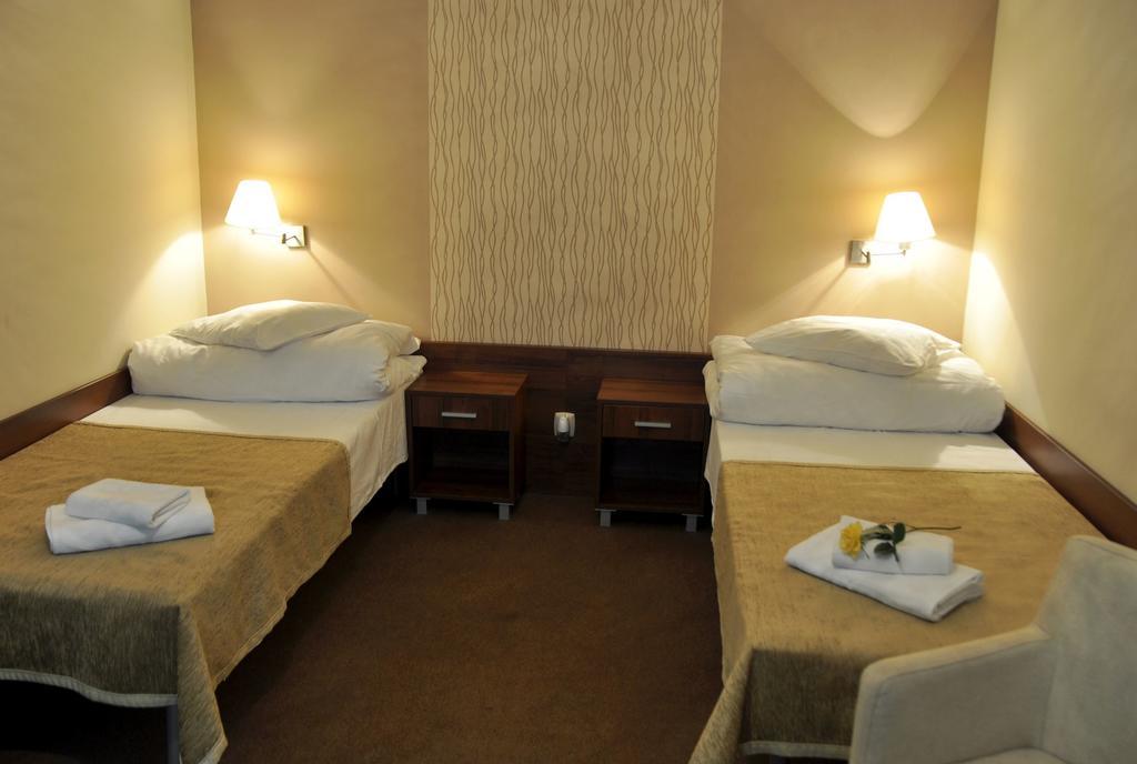 Willa Strzelnica Otel Kościerzyna Oda fotoğraf